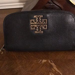 Authentic Tory Burch leather wallet